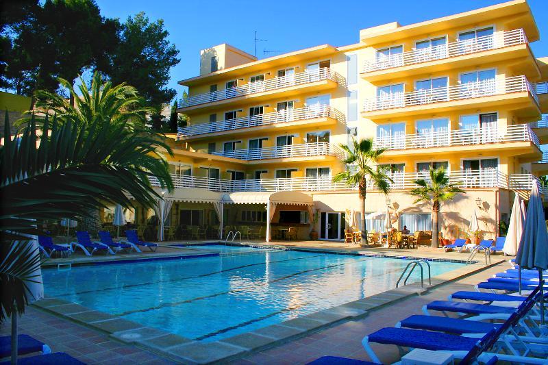 Hotel Roc Oberoy - Adults Only Peguera Esterno foto